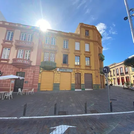 Palacio De Cruz
