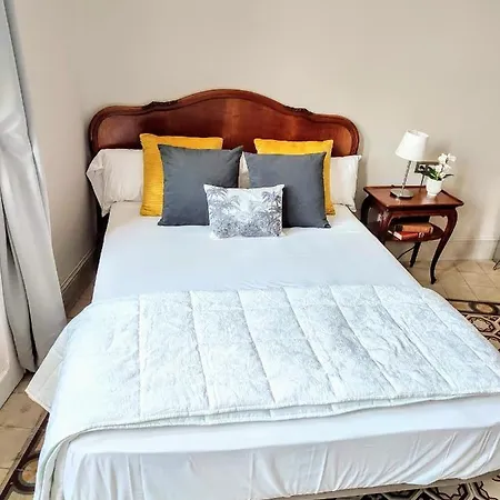 Palacio De Cruz Apartman